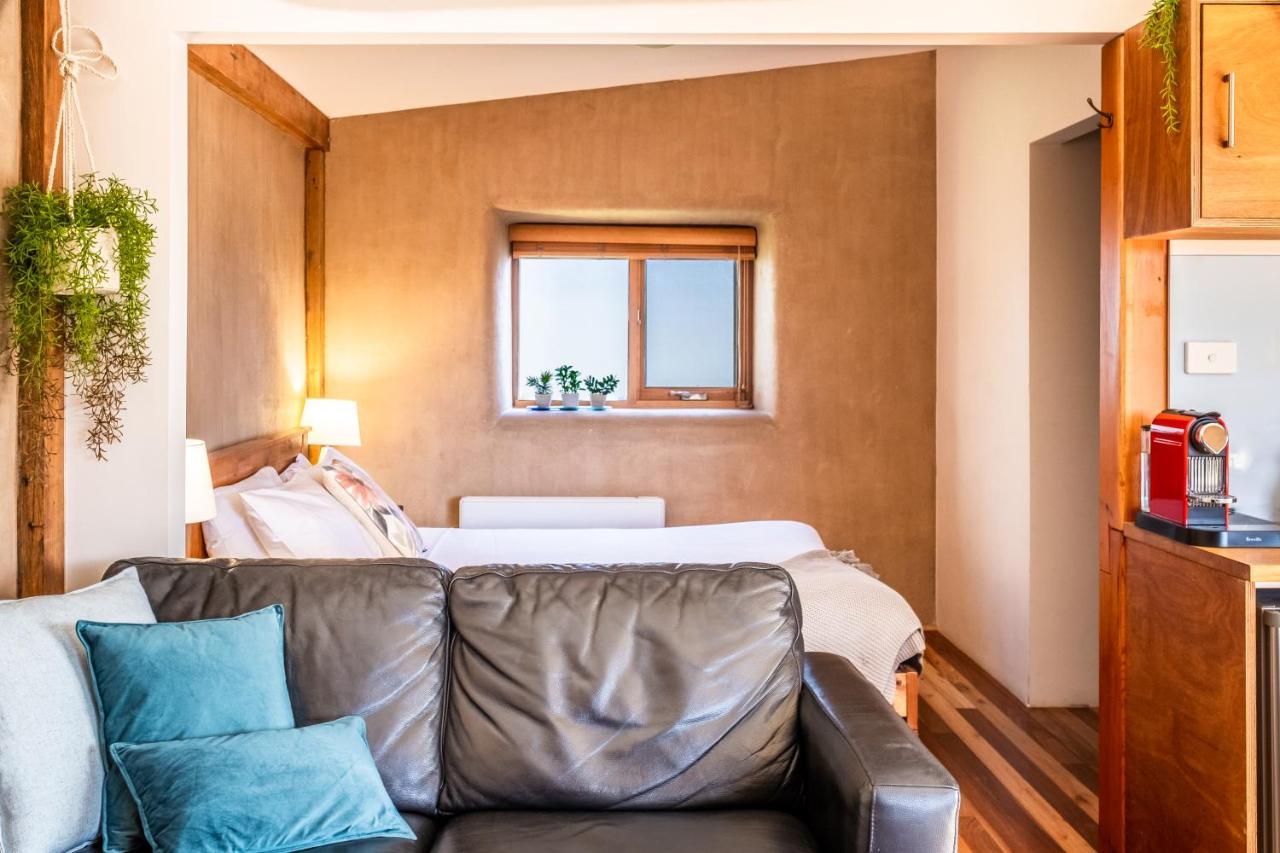 Studio 59 Holiday Home โคลส์เบย์ ภายนอก รูปภาพ